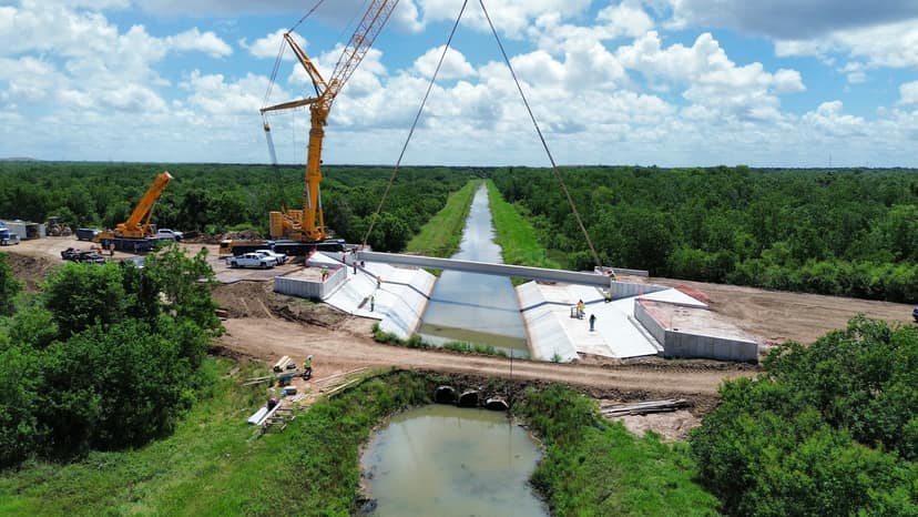 Chimney Rock Bridge — Setting precast beams